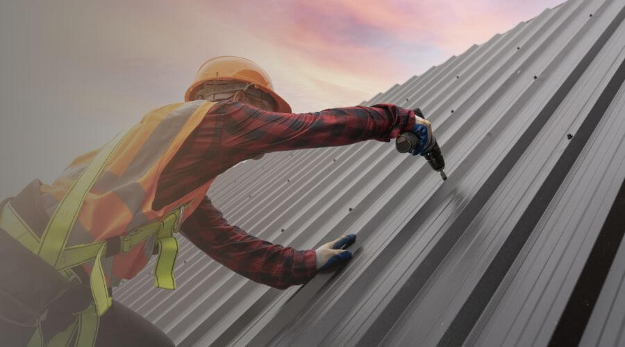 Expert Emergency Roof Repairs services in Smithfield, IL